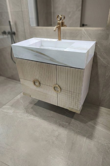 مغسلة حمّام مودرن رخامي أبيض